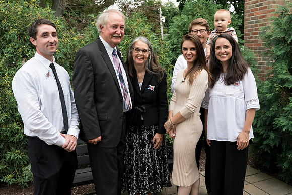 Bill, Pam and progeny 2
