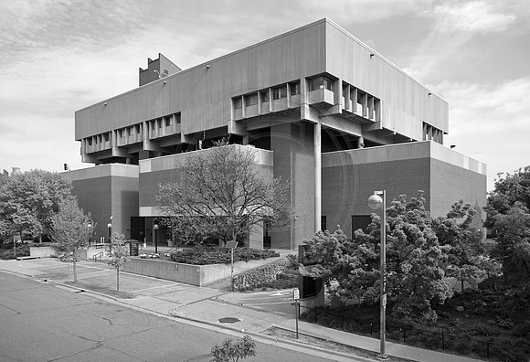 monochrome, campus