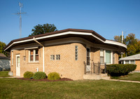 "mid-century modern"