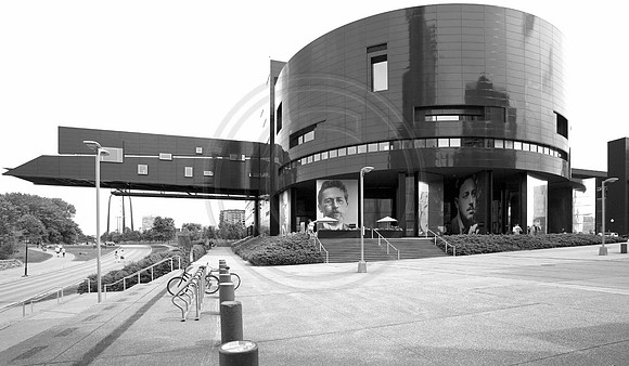 monochrome, theater