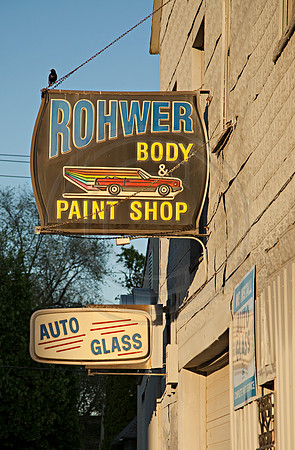 vernacular, signs